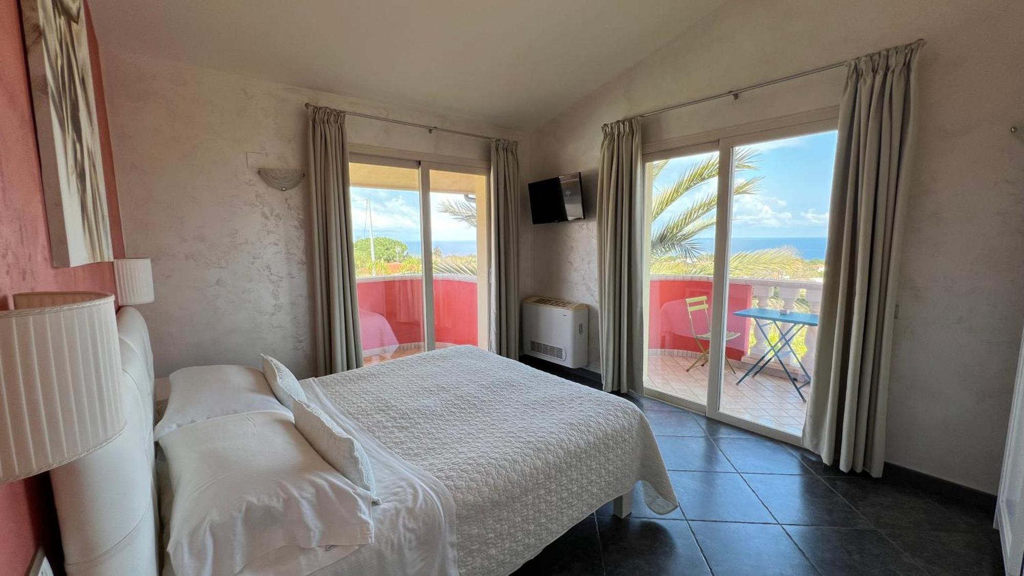 Borgo Di Santa Barbara Hotel Санта Доменика Екстериор снимка