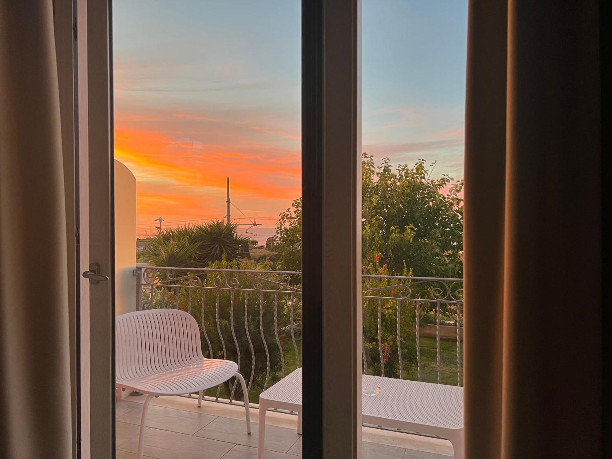 Borgo Di Santa Barbara Hotel Санта Доменика Екстериор снимка