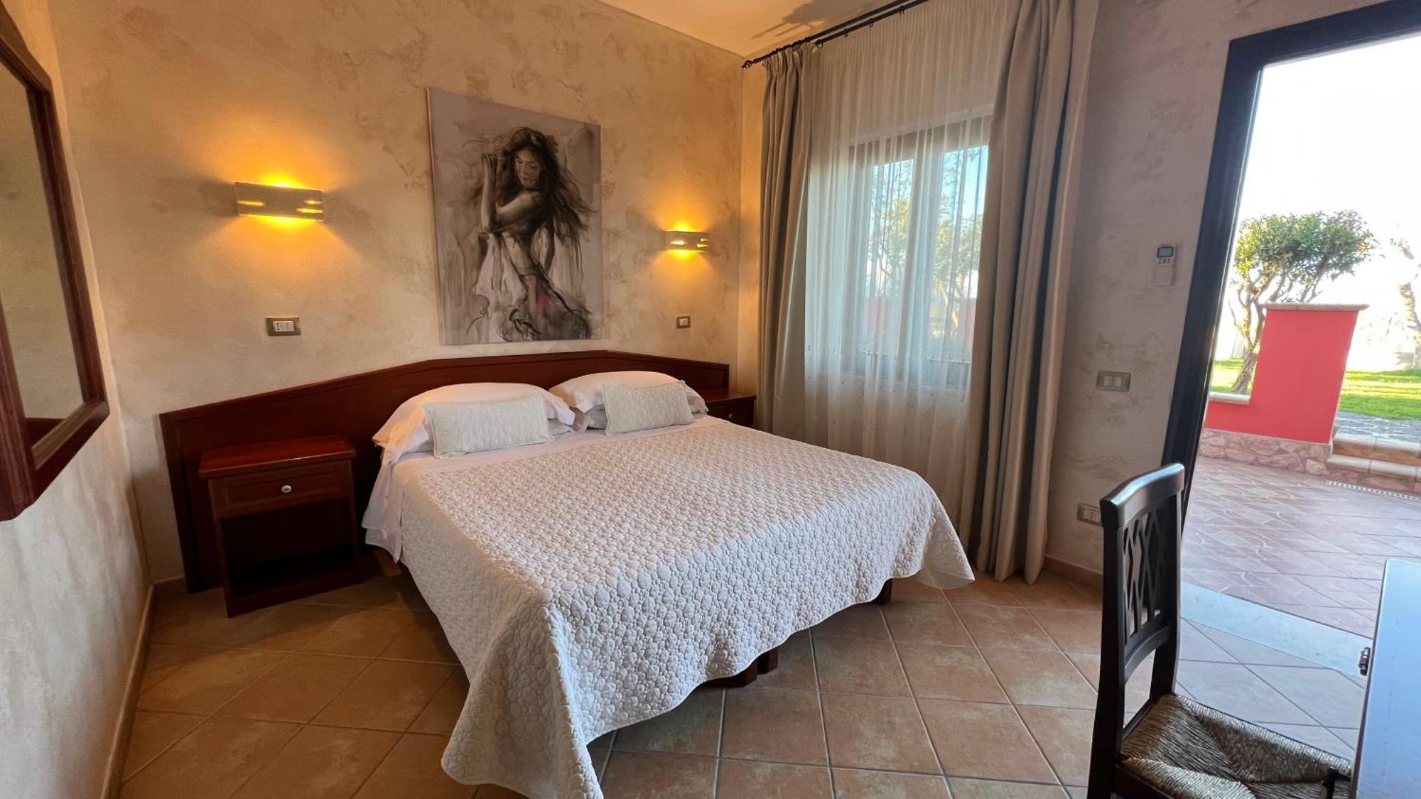 Borgo Di Santa Barbara Hotel Санта Доменика Екстериор снимка
