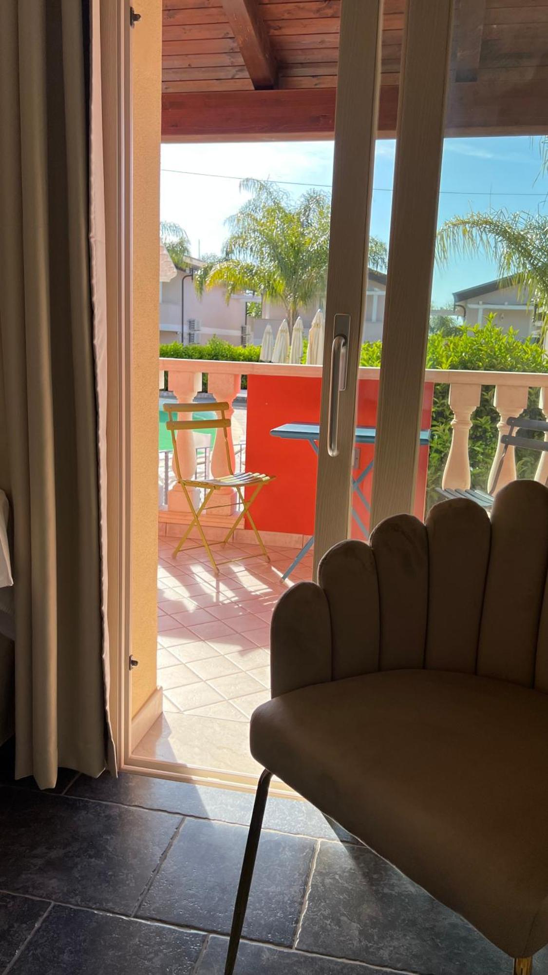 Borgo Di Santa Barbara Hotel Санта Доменика Екстериор снимка